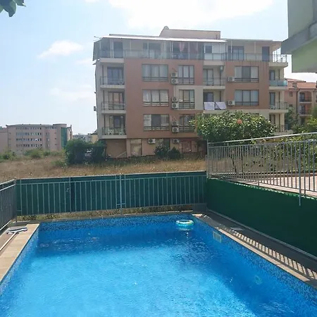Laguna Penthouse Apartment Primorsko