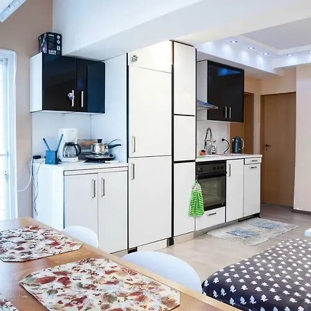 Laguna Penthouse Apartment